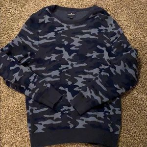 American Eagle blue camo sweater